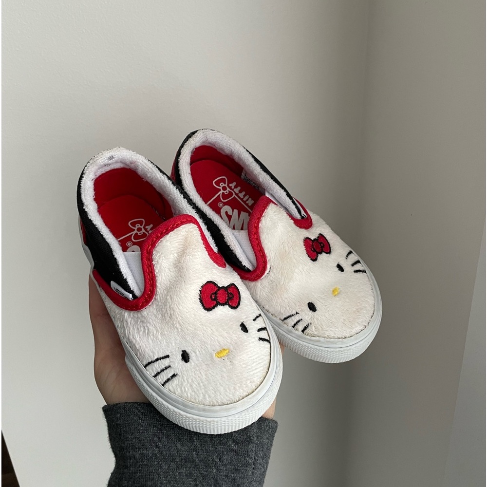 Vans X HELLO KITTY toddler sneakers